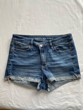 American Eagle Outfitters Blue Denim Frayed Hem Jean Shorts